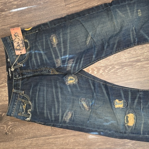 SOLD on M.ercari!!  Ed Hardy Signature Logo Tiger Denim Men Size 32W 34L NWT - Picture 4 of 9